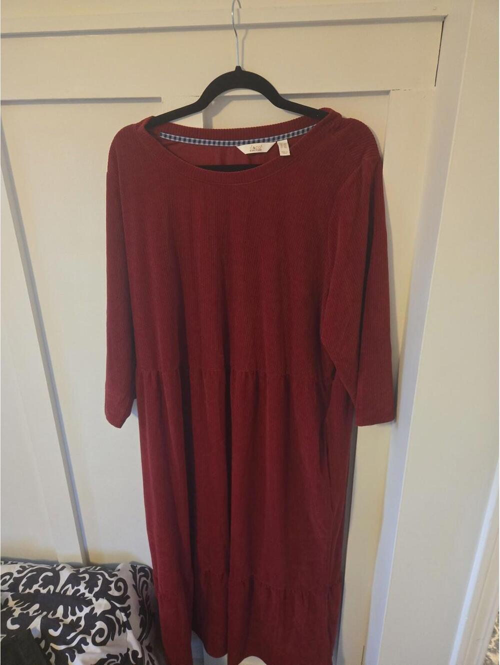 D&Co Heritage Burgundy Corduroy Tiered Midi Dress 2XL - Picture 3 of 4